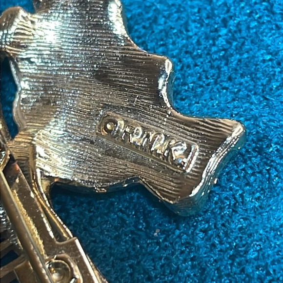 Vintage ORNK Seahorse Brooch Pin - Picture 6 of 6